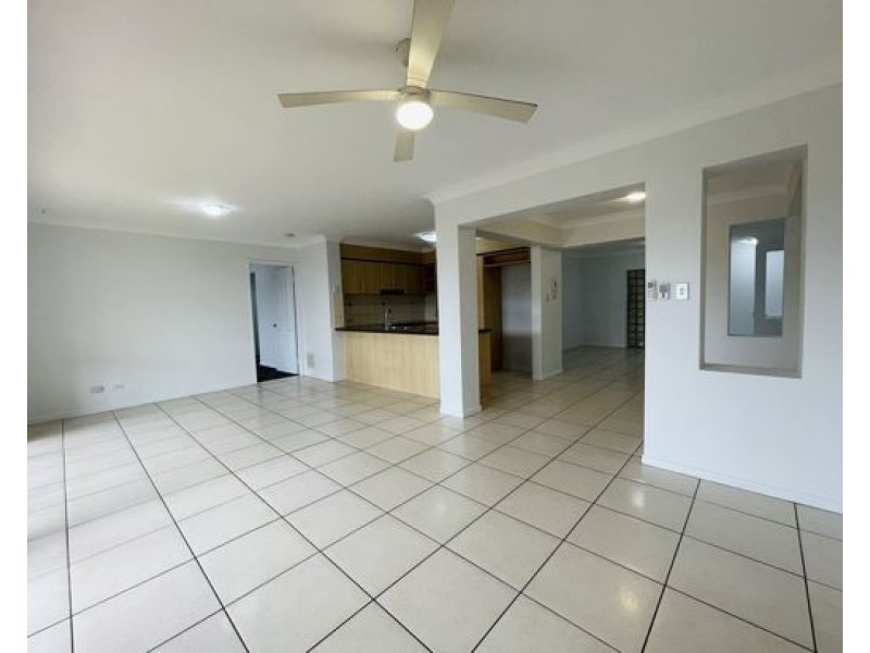 U86 88-98 Limetree Parade, Runaway Bay QLD 4216