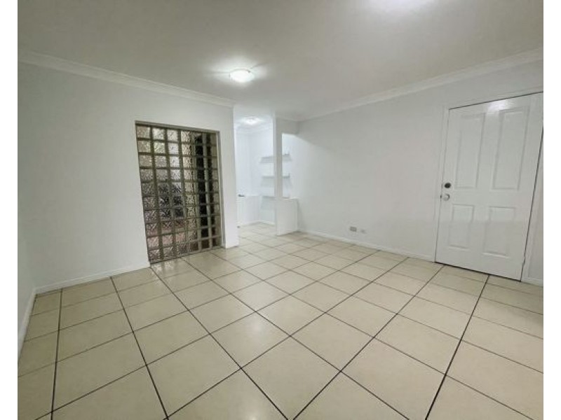 U86 88-98 Limetree Parade, Runaway Bay QLD 4216
