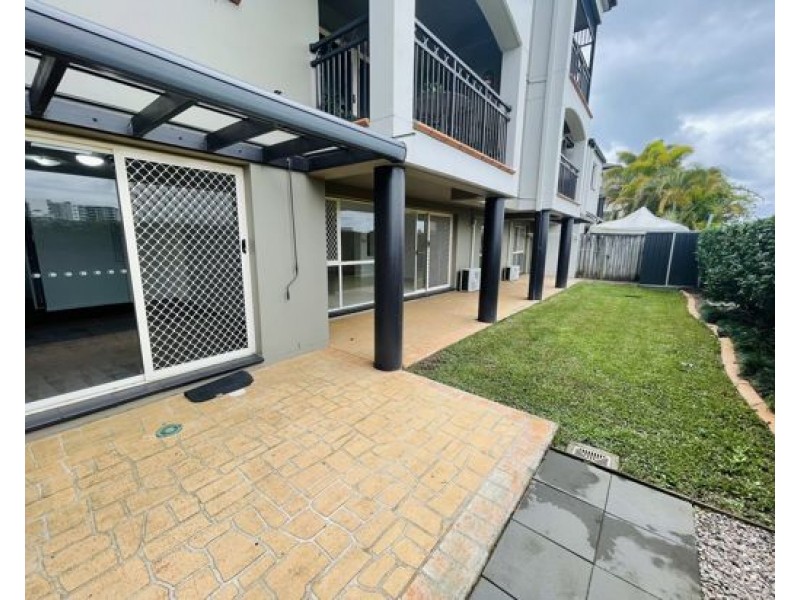 U86 88-98 Limetree Parade, Runaway Bay QLD 4216