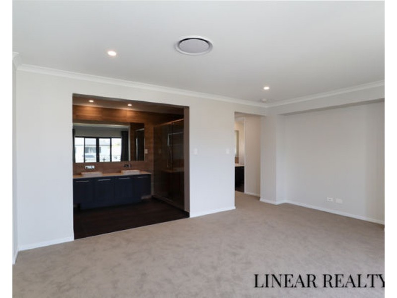 2 Shell Street, Nerang QLD 4211