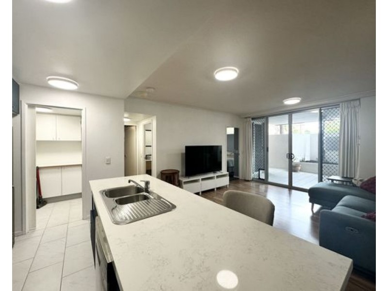 07 563 Gregory Terrace, Bowen Hills QLD 4006