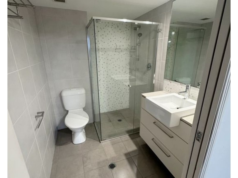 4305/12-14 Executive Dr,, Burleigh Waters QLD 4220