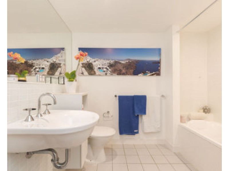 ID:21438041/64 Macquarie Street, Teneriffe QLD 4005