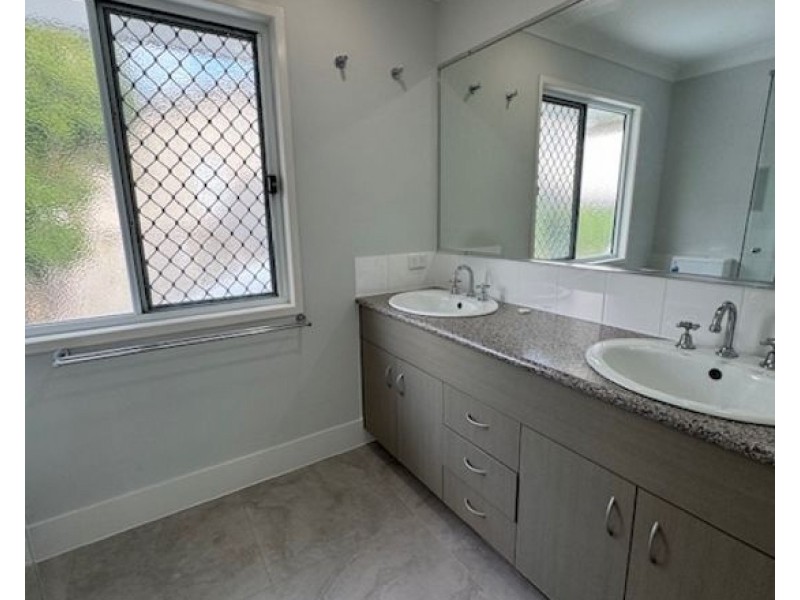 50/29 Lachlan Drive, Wakerley QLD 4154