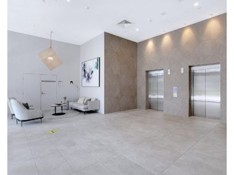 802/95 Linton Street, Kangaroo Point QLD 4169