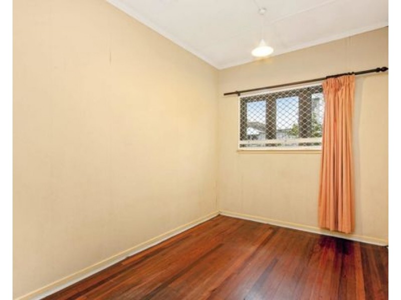 54 Payne St, Indooroopilly QLD 4068