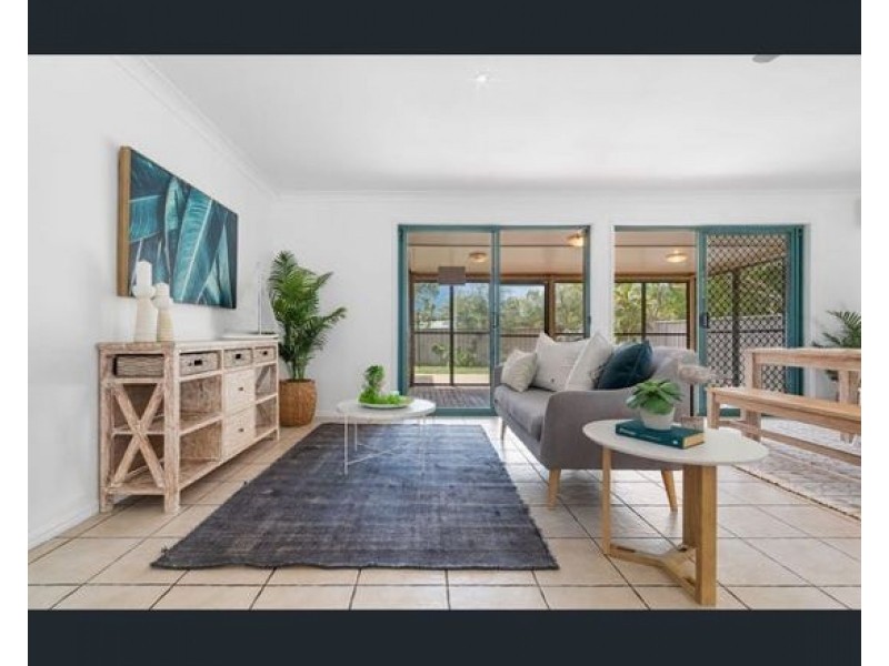 4 Jamieson Drive, Parkwood QLD 4214