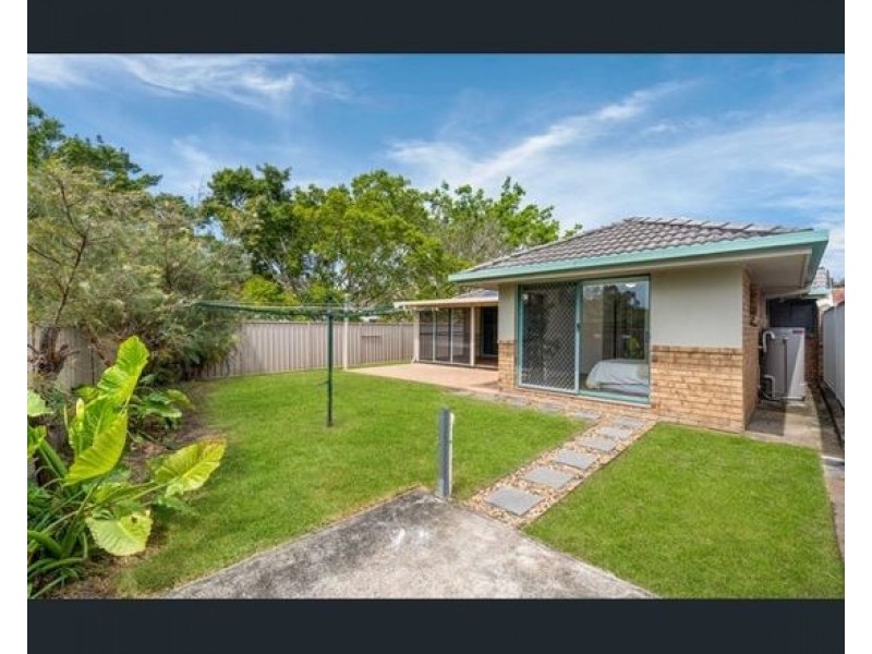 4 Jamieson Drive, Parkwood QLD 4214