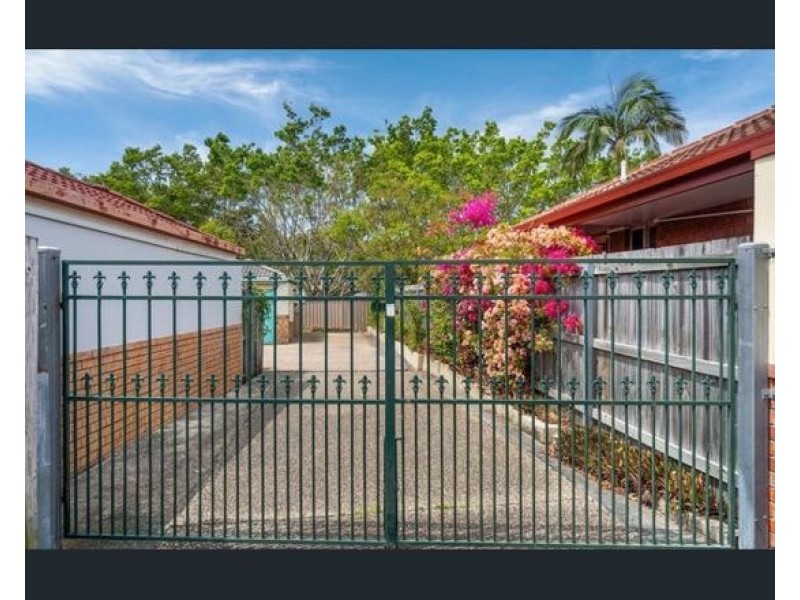 4 Jamieson Drive, Parkwood QLD 4214