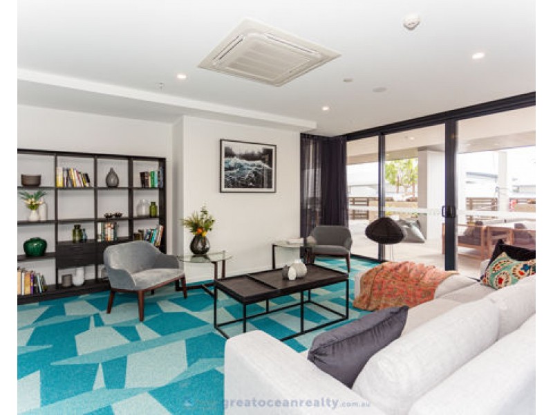 19/31 Queensland Avenue, Broadbeach QLD 4218