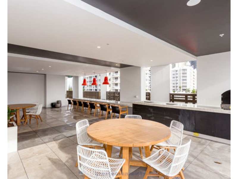 19/31 Queensland Avenue, Broadbeach QLD 4218