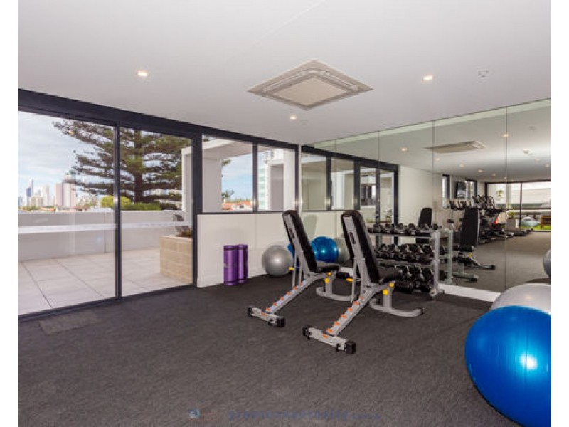 19/31 Queensland Avenue, Broadbeach QLD 4218