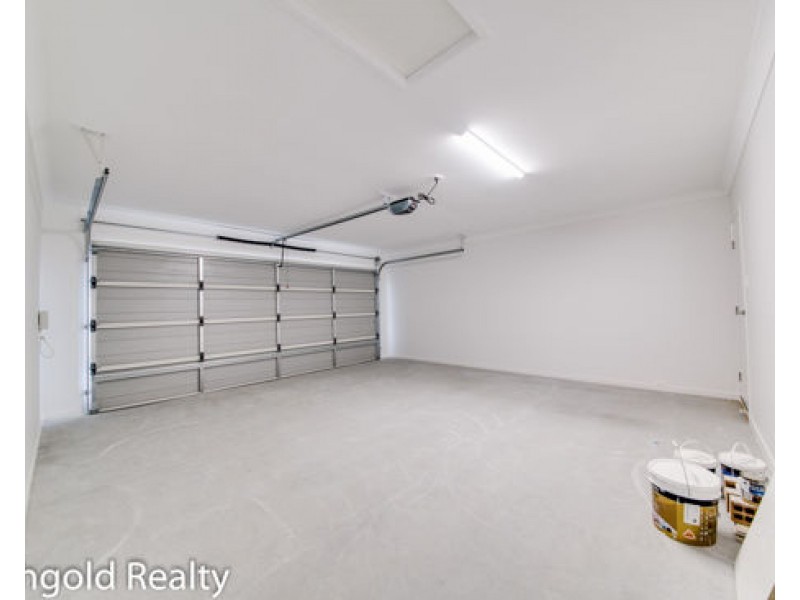 16 Bloomfield Street, Pallara QLD 4110