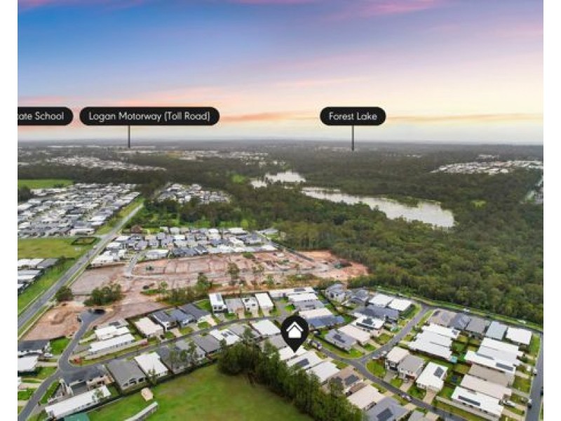 16 Bloomfield Street, Pallara QLD 4110