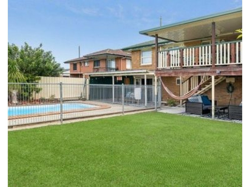 162 Nearra St, Deagon QLD 4017