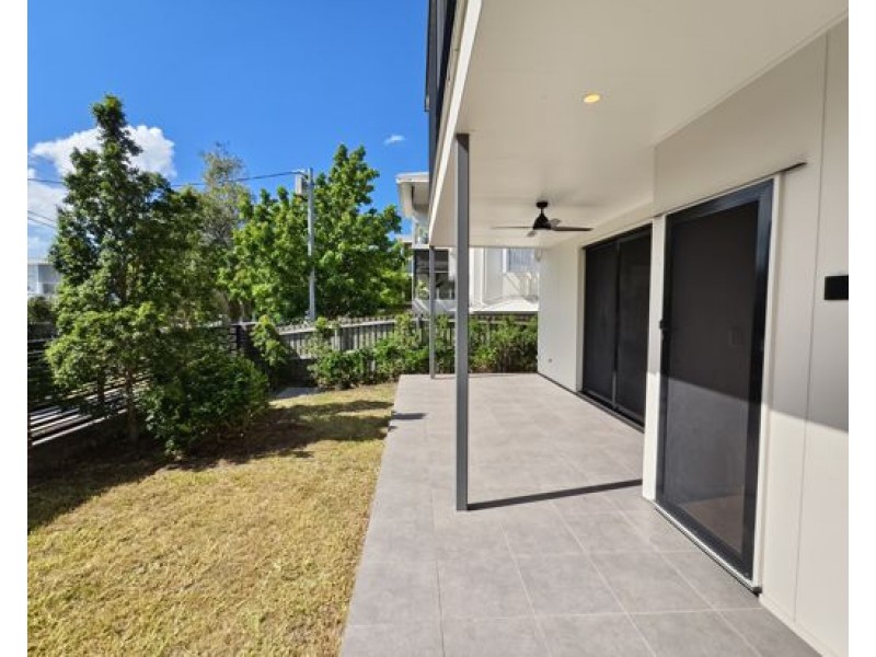 1/21-23 Worden St, Morningside QLD 4170