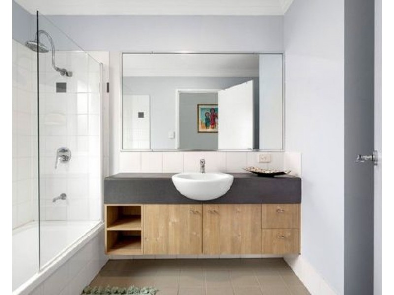 4 Aden Street, Albion QLD 4010