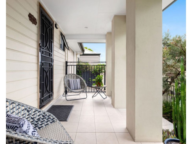 4 Aden Street, Albion QLD 4010