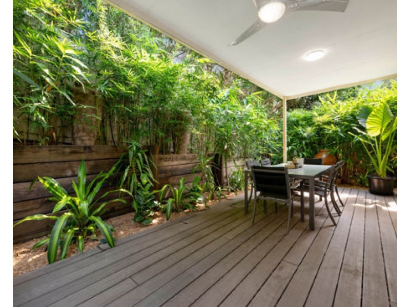 4 Aden Street, Albion QLD 4010