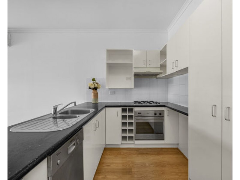 10/2 Macquarie Street, Teneriffe QLD 4005