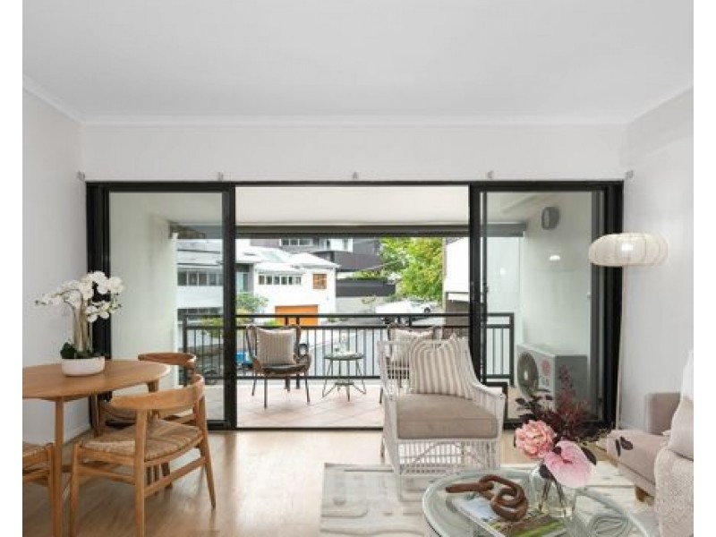 10/2 Macquarie Street, Teneriffe QLD 4005