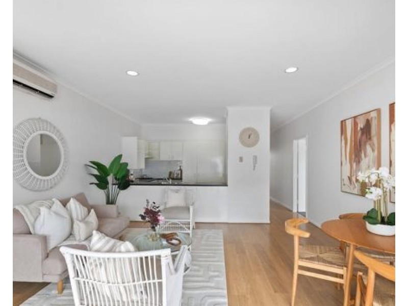 10/2 Macquarie Street, Teneriffe QLD 4005