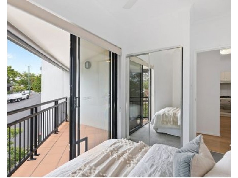 10/2 Macquarie Street, Teneriffe QLD 4005