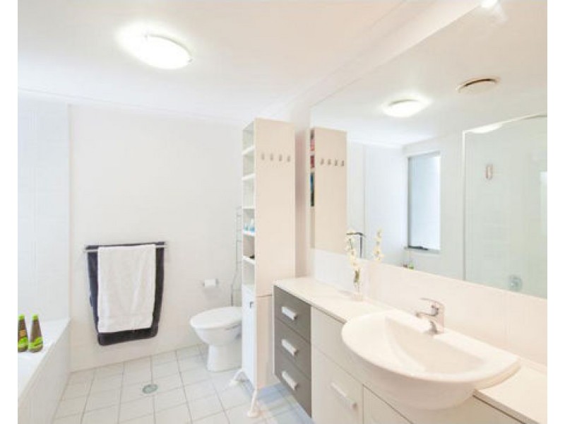 11/12 Belgrave Road, Indooroopilly QLD 4068