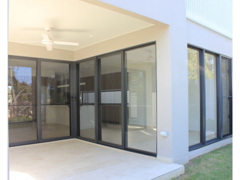 6320 Horizon Court, Hope Island QLD 4212