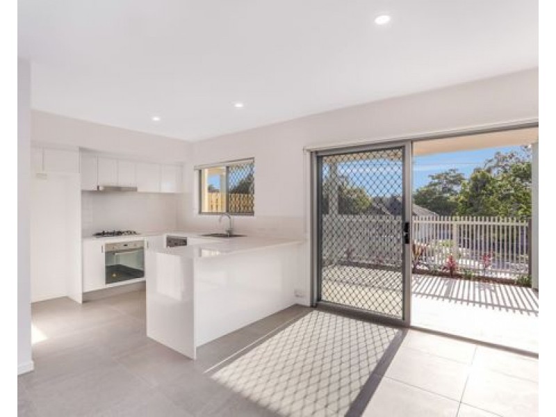 11 Rolleston Street, Keperra QLD 4054