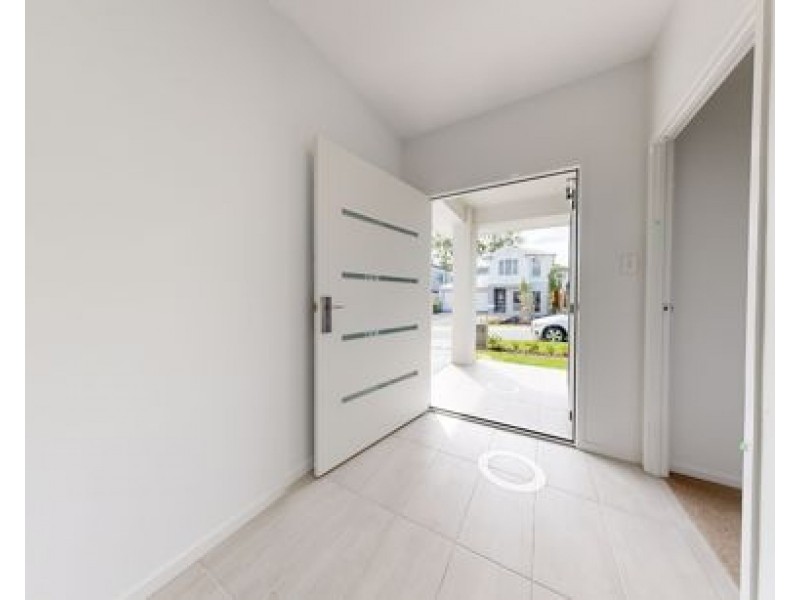 51 Samuel Street, Calamvale QLD 4116