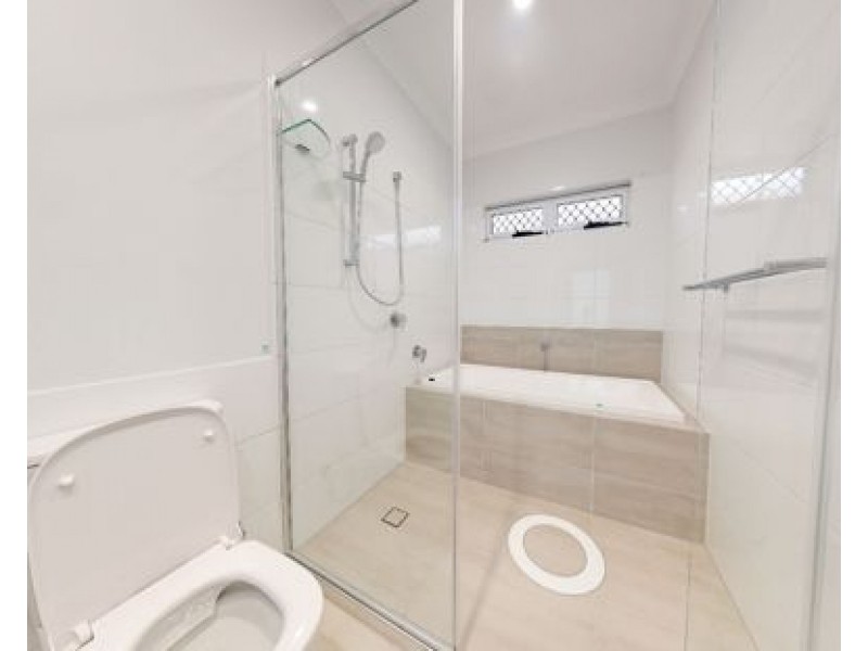 51 Samuel Street, Calamvale QLD 4116