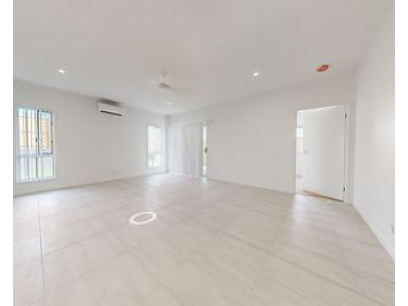 51 Samuel Street, Calamvale QLD 4116