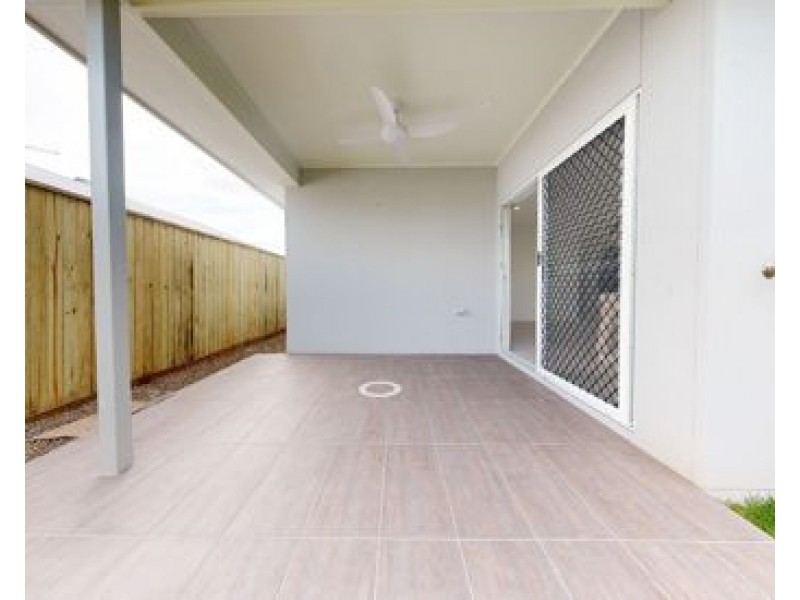 51 Samuel Street, Calamvale QLD 4116