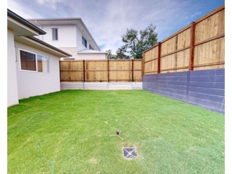 51 Samuel Street, Calamvale QLD 4116