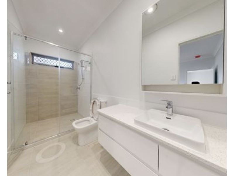 45 Samuel Street, Calamvale QLD 4116