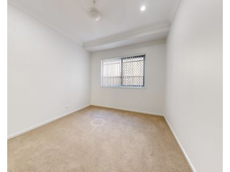 45 Samuel Street, Calamvale QLD 4116