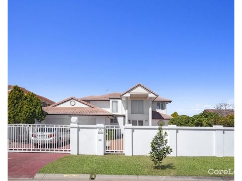 22A Santabelle Cresent, Clear Island Waters QLD 4226