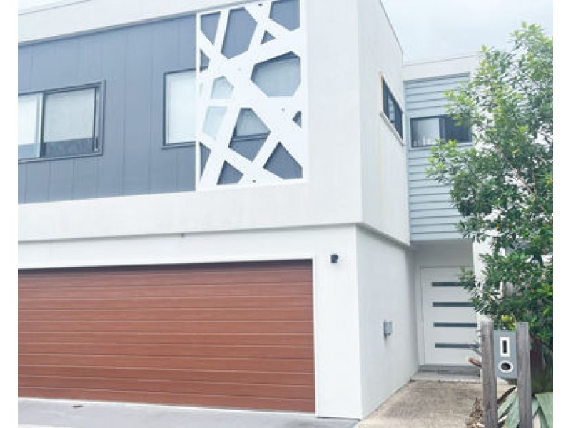 50/7 Angela Way, Pimpama QLD 4209