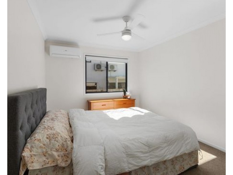 50/7 Angela Way, Pimpama QLD 4209