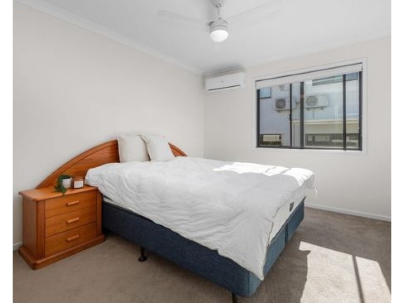 50/7 Angela Way, Pimpama QLD 4209