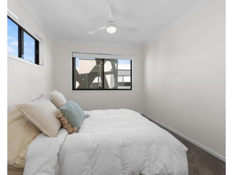 50/7 Angela Way, Pimpama QLD 4209