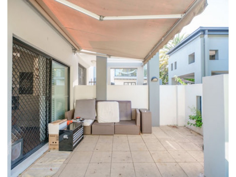 66/24 Slatyer Ave, Bundall QLD 4217