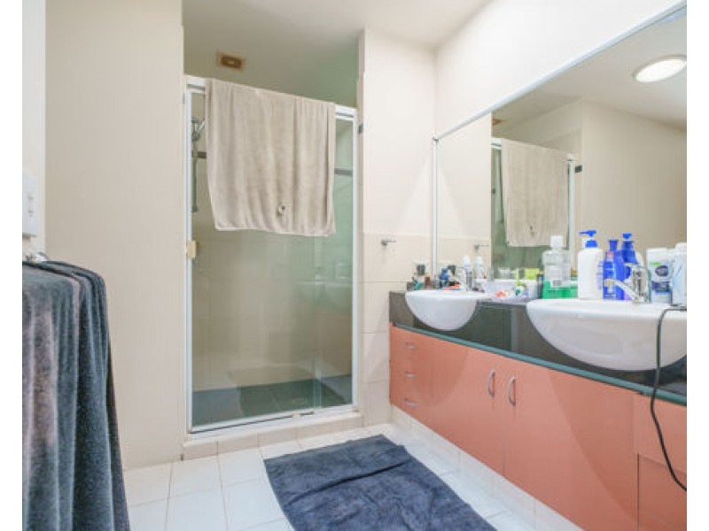 66/24 Slatyer Ave, Bundall QLD 4217