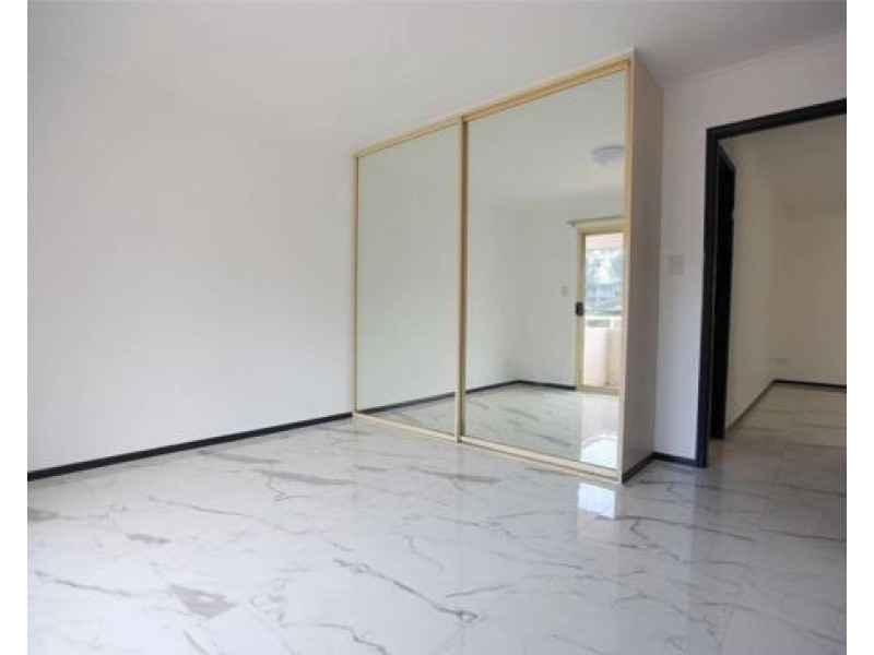 6/7 York Street, Indooroopilly QLD 4068