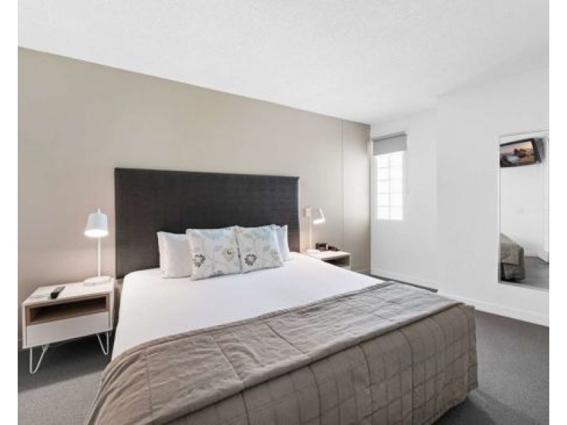 7 Venning Street, Mooloolaba QLD 4557