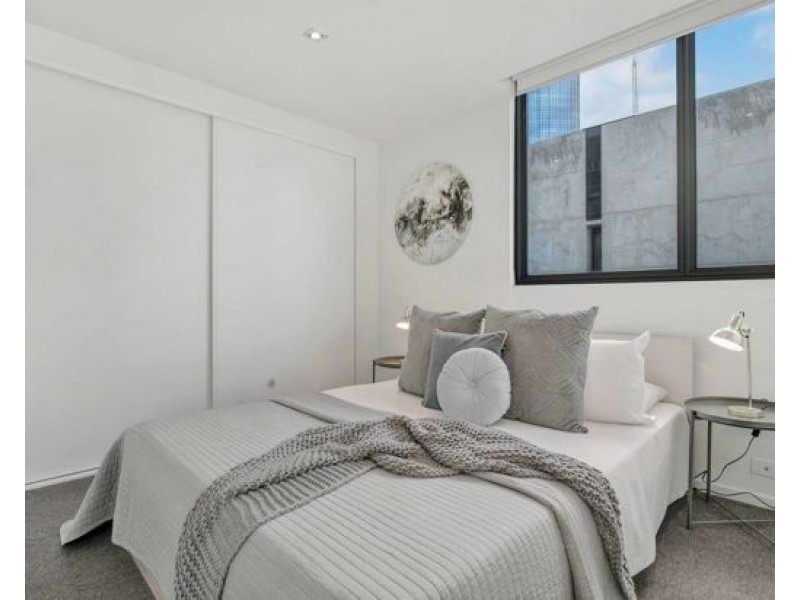 8 DOWNIE STREET, Melbourne VIC 3000