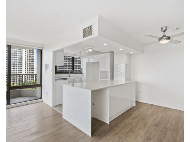 47/5 Admiralty Drive, Paradise Waters QLD 4217