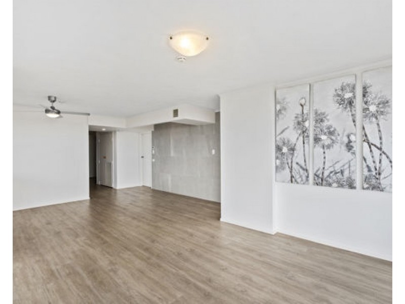 47/5 Admiralty Drive, Paradise Waters QLD 4217