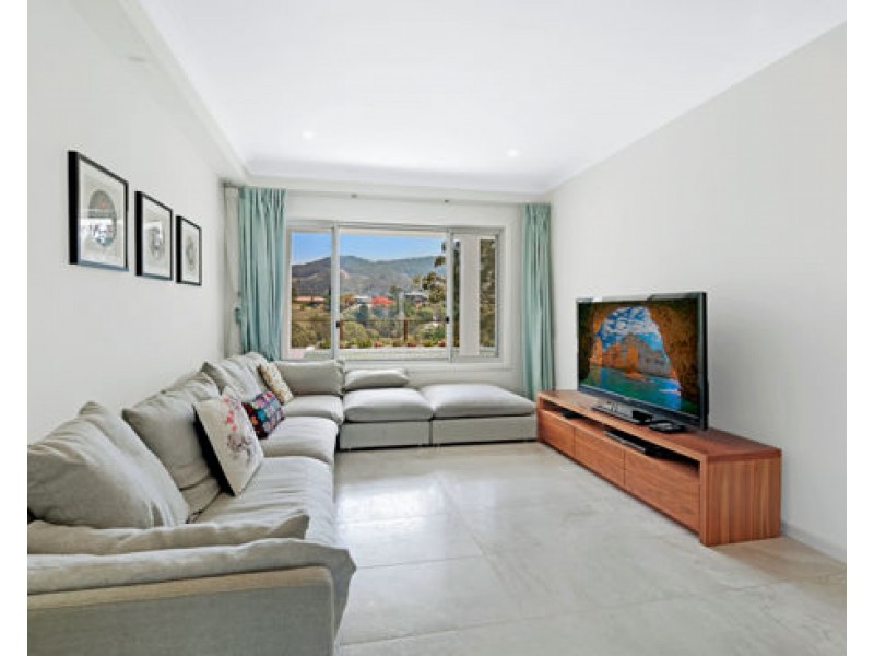 4 Earle Court, Tallai QLD 4213